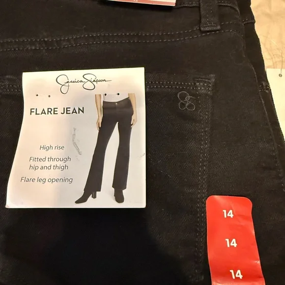 Jessica Simpson Size 14 High-Rise Flare Jeans – Retro Chic with a Flattering Fit - Picture 2 of 7